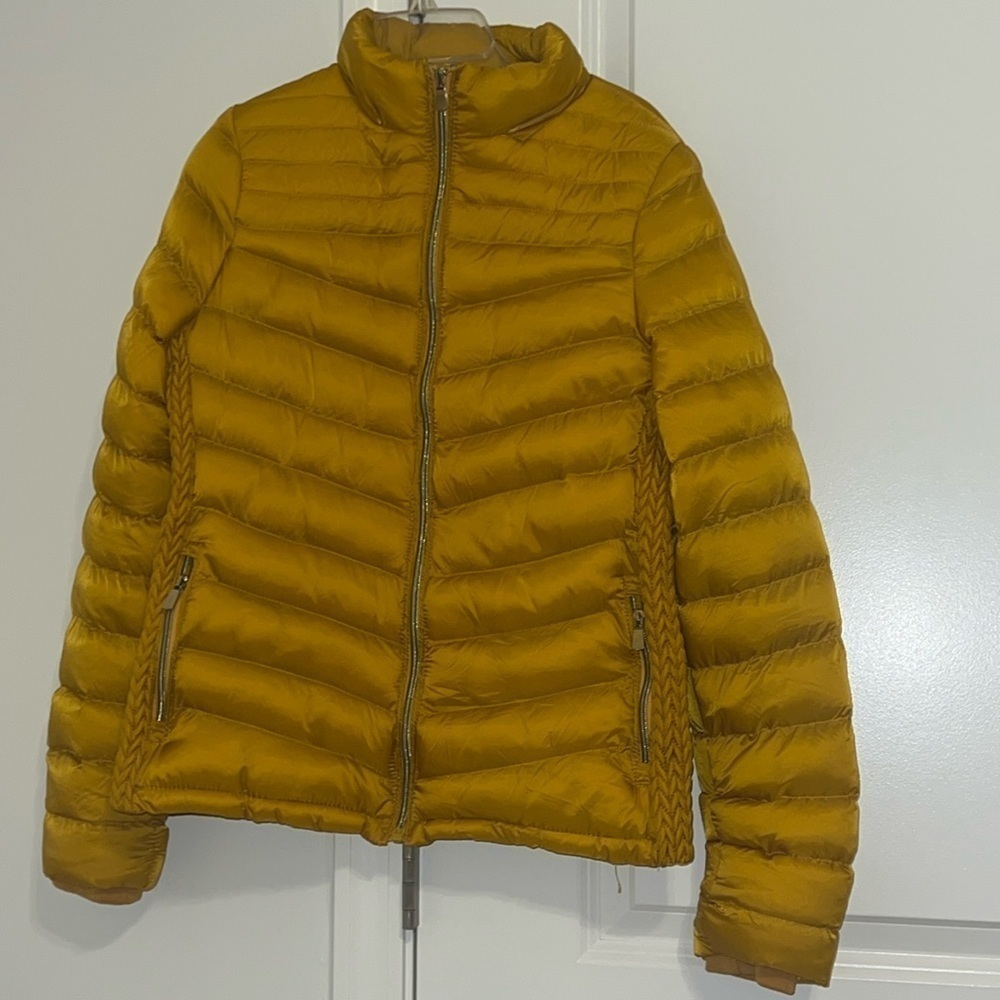 Special One International Yellow/ jacket